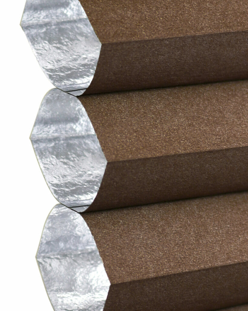 Essentials T21-844 Pinecone BO